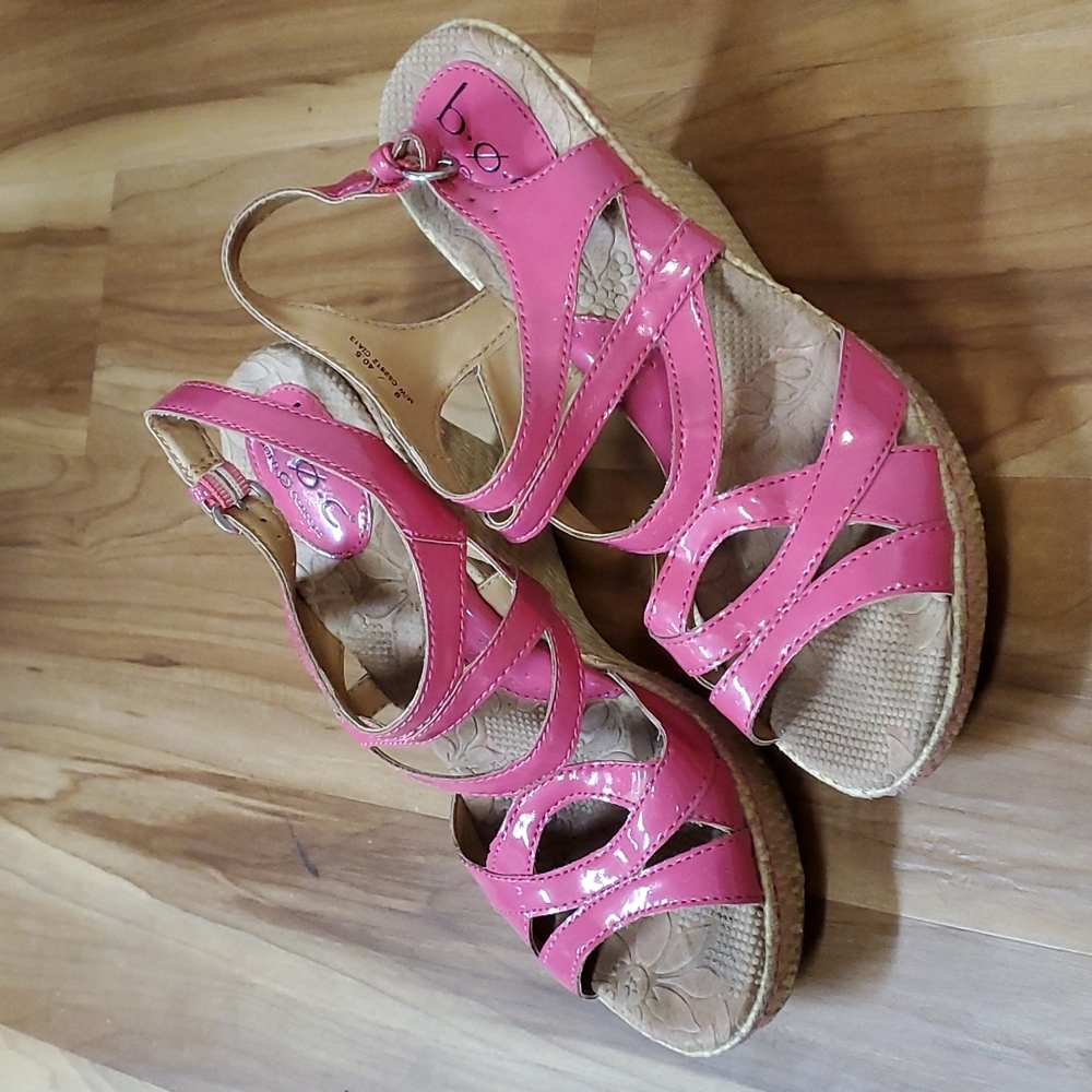Pink boc wedges size 9